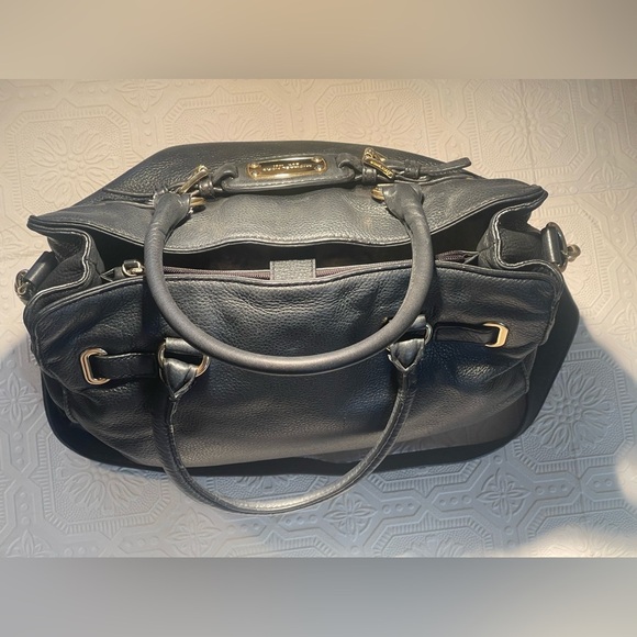 Michael Kors Crossbody Satchel Bag Black Gold Hardware Gently Used Handbag - Picture 6 of 16